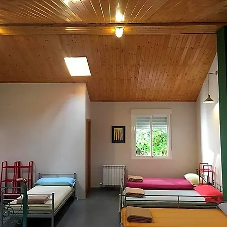 De La Piedra Albergue *