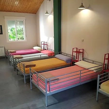 De La Piedra Albergue *